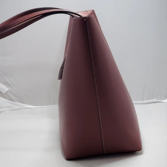 Authentic COACH Cameron Tote - Picture 4 of 16